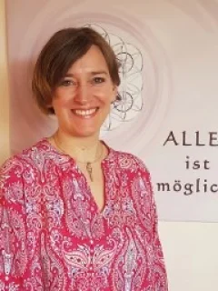 Christine Ecker